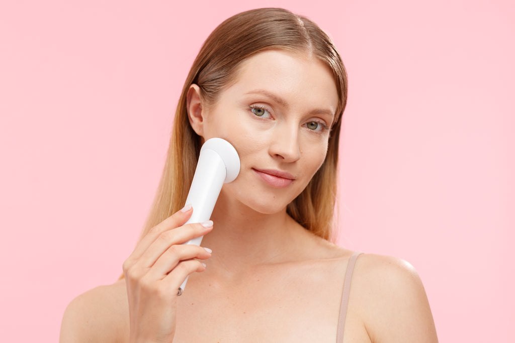 Mésothérapie sans aiguille Bright Skin — 5 en 1