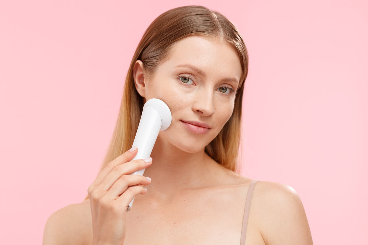 Mésothérapie sans aiguille Bright Skin — 5 en 1